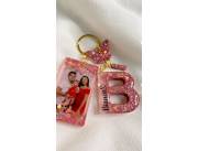 Bolígrafos, agenda, marcadores, libretas, llaveros de diseños personalizados