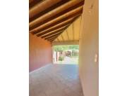 VENDO CASA EN NEMBY COD 5990 PRECIO: 500.000.000 GS Superficie total: 360 m² (12 x 30) ✨