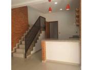 Alquilo Duplex de 3 dormitorios en la ciudad de Luque zona Barrio Loma Merlo