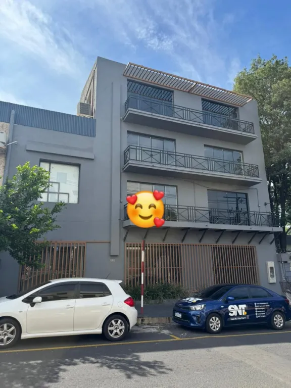 En Alquiler Edificio Corporativo - Barrio Ciudad Nueva COD 6070 PRECIO 17 MILLONES MAS I — foto 3