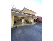 VENDO AMPLIA RESIDENCIA DE 2 PLANTAS EN BARRIO VISTA ALEGRE