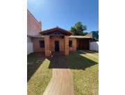 VENDO CASA EN EL BARRIO VIRGEN DE FATIMA - SAN LORENZO