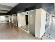 Alquilo salón Comercial zona Super 6 Denis Roa