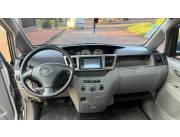 Voxy año 2003 real motor 2.0cc naftero impecable sin detalle llanta deportiva ori