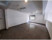 Alquilo Oficina o dpto de un dormitorio