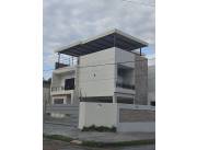 VENDO ESPECTACULAR DUPLEX EN VISTA ALEGRE