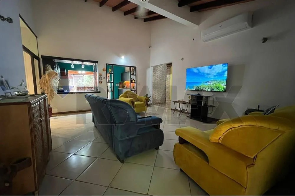 VENDO CASA EN LOMA MERLO LUQUE — foto 2