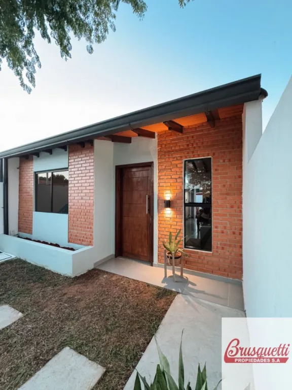 Casa en venta c cochera en Mariano Roque Alonso — foto 3