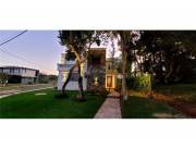 𝗙𝗔𝗡𝗧𝗔́𝗦𝗧𝗜𝗖𝗔 𝗖𝗔𝗦𝗔 𝗘𝗡 𝗔𝗤𝗨𝗔 𝗩𝗜𝗟𝗟𝗔𝗚𝗘 - 𝗦𝗔𝗡 𝗕𝗘𝗥𝗡𝗔𝗥𝗗𝗜𝗡𝗢