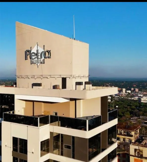 ALQUILO LUJOSO DEPARTAMENTO 1 DORMITORIO EN EDIFICIO PETRA TOWER — foto 2