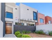 Casa-Venta-PY Asunción Itá Enramada