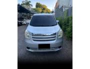 TOYOTA NOAH 2007