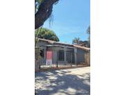 ALQUILO CASA P/ OFICINA TODA P.B. C/ ESTAC. AMPLIO Z/ UNIVERSIDAD UNIDA (CÓD. 953)