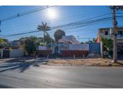 VENDO TERRENO SOBRE AVDA FELIX BOGADO