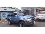 HILUX SURF 98 EN IMPECABLE ESTADO!!!!