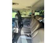 Kia Carnival Diesel automatica año 2013 Plata Van Camioneta Furgoneta