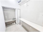 ALQUILO OFICINA CORPORATIVA SOBRE AVDA. RCA. ARGENTINA - ASUNCIÓN