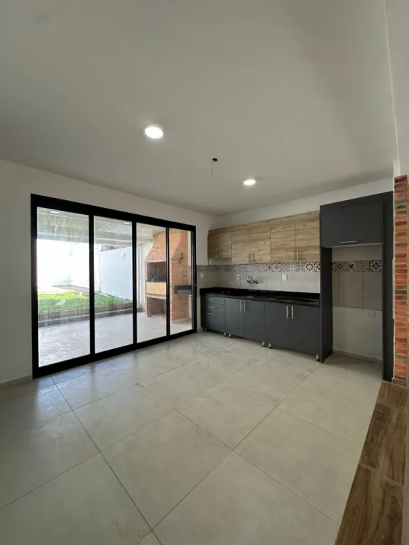 Vendo Duplex en Loma Merlo - Luque 📍 Zona Rakiura cod 5561 — foto 3