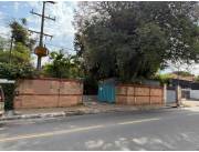 Amplia propiedad con ubicación estratégica en el Barrio Mariscal López