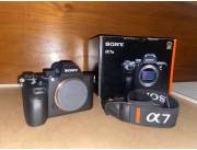 Cámara Sony A7 III en perfecto estado