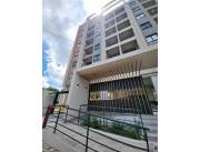 MONOAMBIENTE EN EDIFICIO ELEVA Límite Barrio Jara y Virgen del Huerto