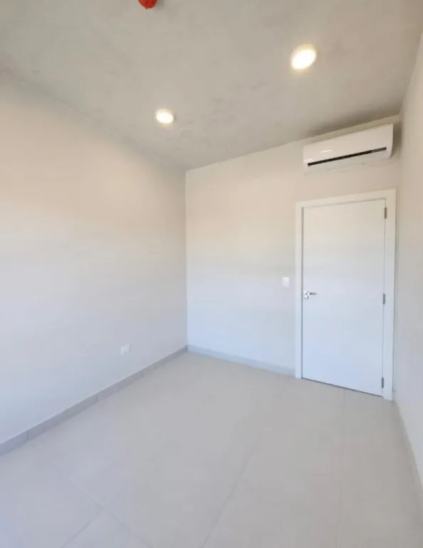 MONOAMBIENTE EN EDIFICIO ELEVA Límite Barrio Jara y Virgen del Huerto — foto 3
