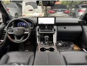 Vendo TOYOTA LAND CRUISER 300VX año 2026