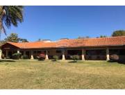 VENDO CASA QUINTA EN ITAUGUA