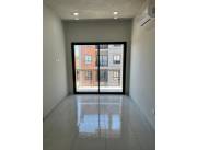 En venta departamento de 1 dormitorio con renta activa en Luque Zona CIT