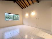 ALQUILO DUPLEX ATRAS DEL PASEO LA GALERIA