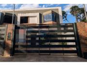 VENDO DUPLEX A ESTRENAR EN LAMBARE