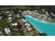 Vendo terreno en esquina en AquaVillage - Altos