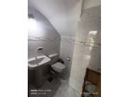 ALQUILO DUPLEX EN VILLA AMELIA, UBICADO AL COSTADO DE PINEDO SHOPPING Y A PASOS DE LA AVDA