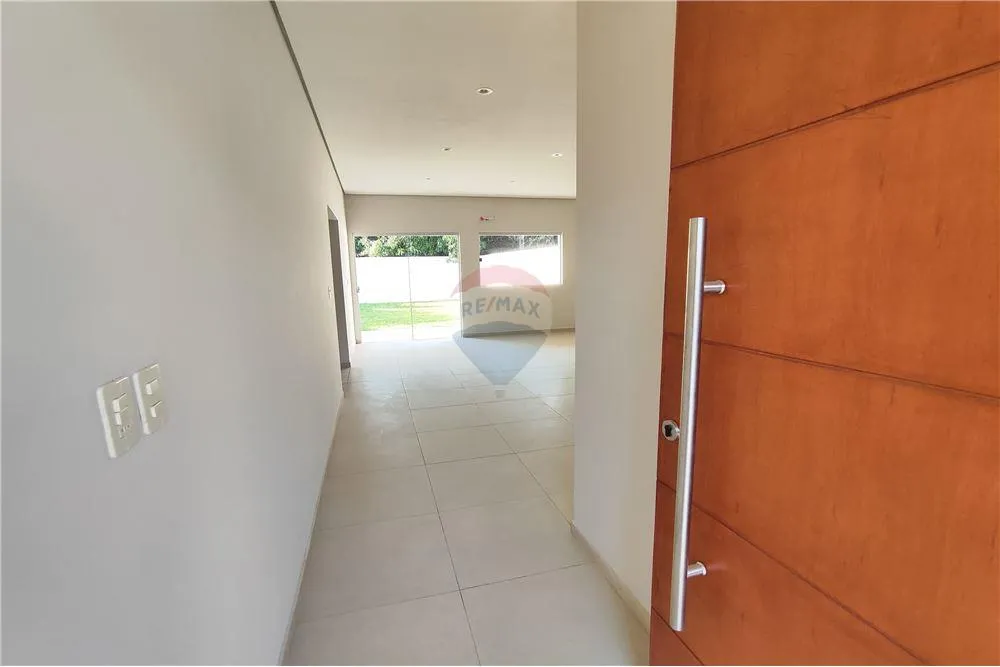 DUPLEX A ESTRENAR EN LUQUE — foto 3