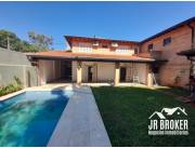 ALQUILO CASA DE 4 DORMITORIOS C/PISCINA Z/COLEGIO GOETHE COD A0527