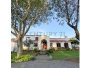 EN VENTA – EXCLUSIVA RESIDENCIA DE LUJO EN SURUBI’Í