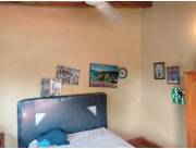 VENDO CASA EN LA CIUDAD DE LUQUE BARRIO ISLA BOGADO