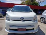 Toyota new Voxy 2009