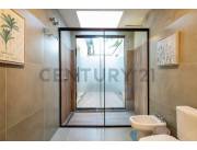 VENDO CASA EN SANBER – 3 DORMITORIOS + ÁREA DE SERVICIO