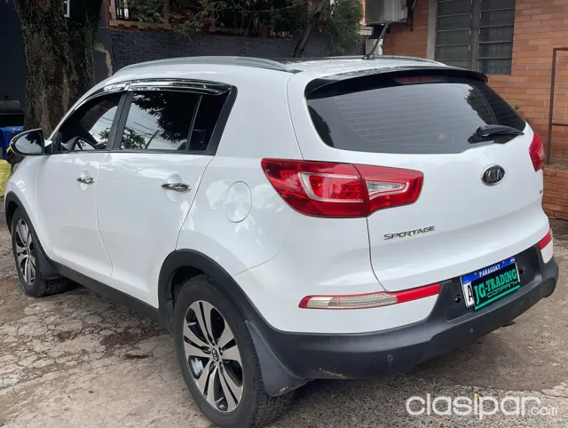 Kia Sportage 2012 — foto 4