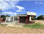 En venta casa en Villa Elisa una cuadra de Américo Picco