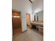 ALQUILO RESIDENCIA EN ASUNCION-ZONA SEMINARIO COD 6026