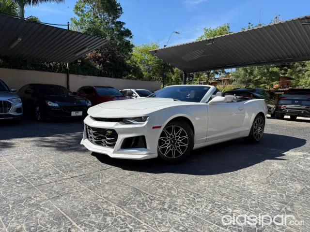 Chevrolet Camaro 2015 - foto 2