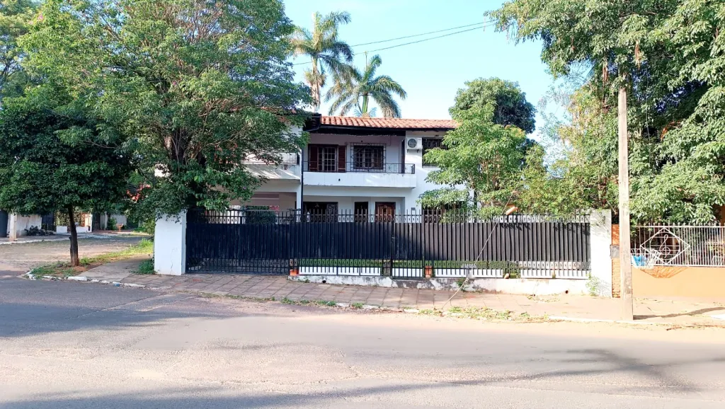 VENDO CASA DE 5 HABITACIONES EN FERNANDO ZONA SUR — foto 2
