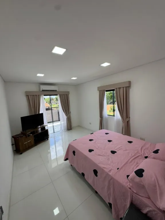 VENDO RESIDENCIA EN LAMBARE, BARRIO SAN ISIDRO COD 6035 — foto 3