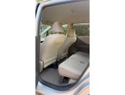 Toyota ractis recién importado año 2006 real motor 1.3cc interior impecable Aire