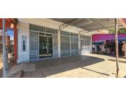 ALQUILO AMPLIO SALON COMERCIAL EN EL CENTRO DE LUQUE