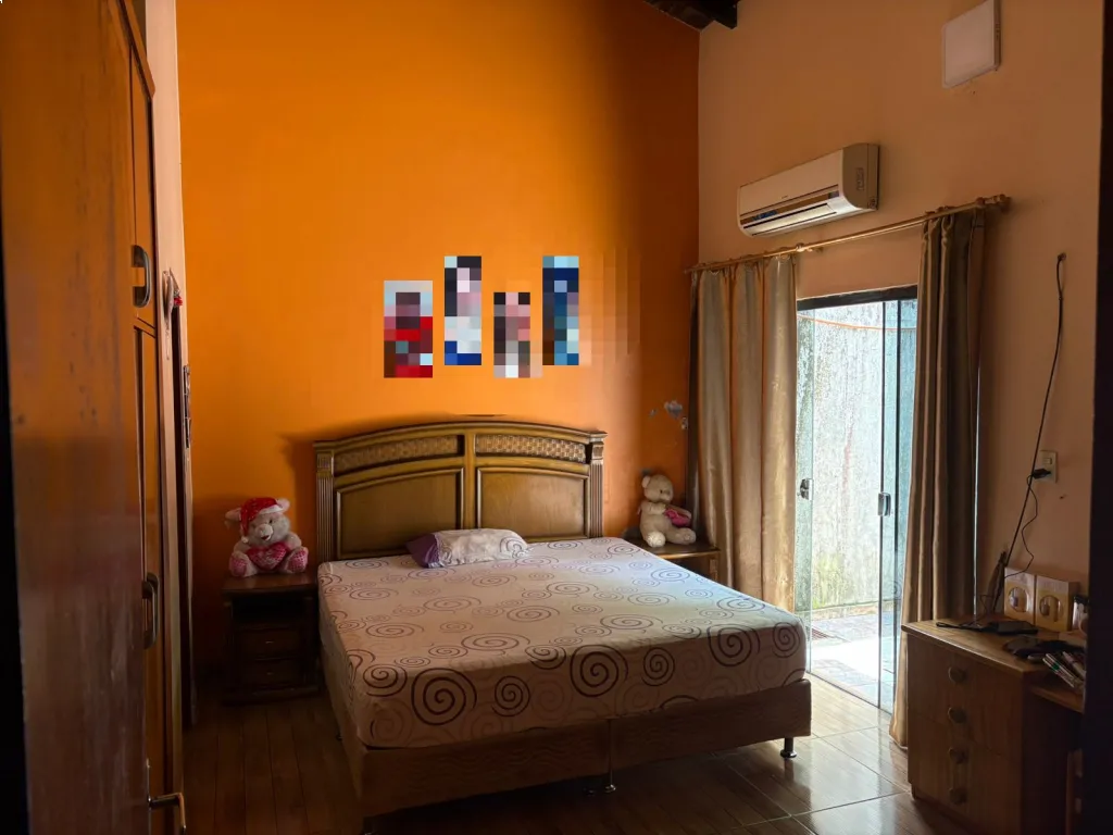 Vendo espectacular casa en Area 5 - con salón comercial, piscina y ubicación privilegiada. — foto 2