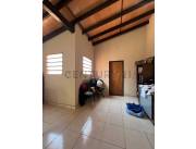 Vendo Casa PEDRO DE VALDIVIA ENTRE JOSE MARIA DELGADO Y JOSE MARIA MONTIEL– Barrio Trinid