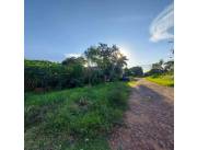 VENDO TEREENO EN ÑEMBY LIMITE SAN LORENZO, PERFECTA UBICACION !!